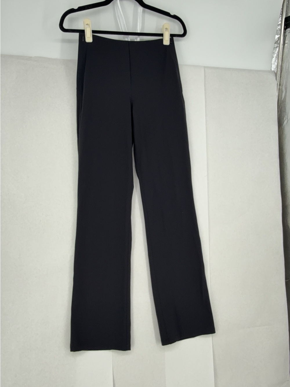 Lululemon Smooth Fit Pull-On High-Rise Pant
Regular size 6 NWOT - Picture 8 of 8